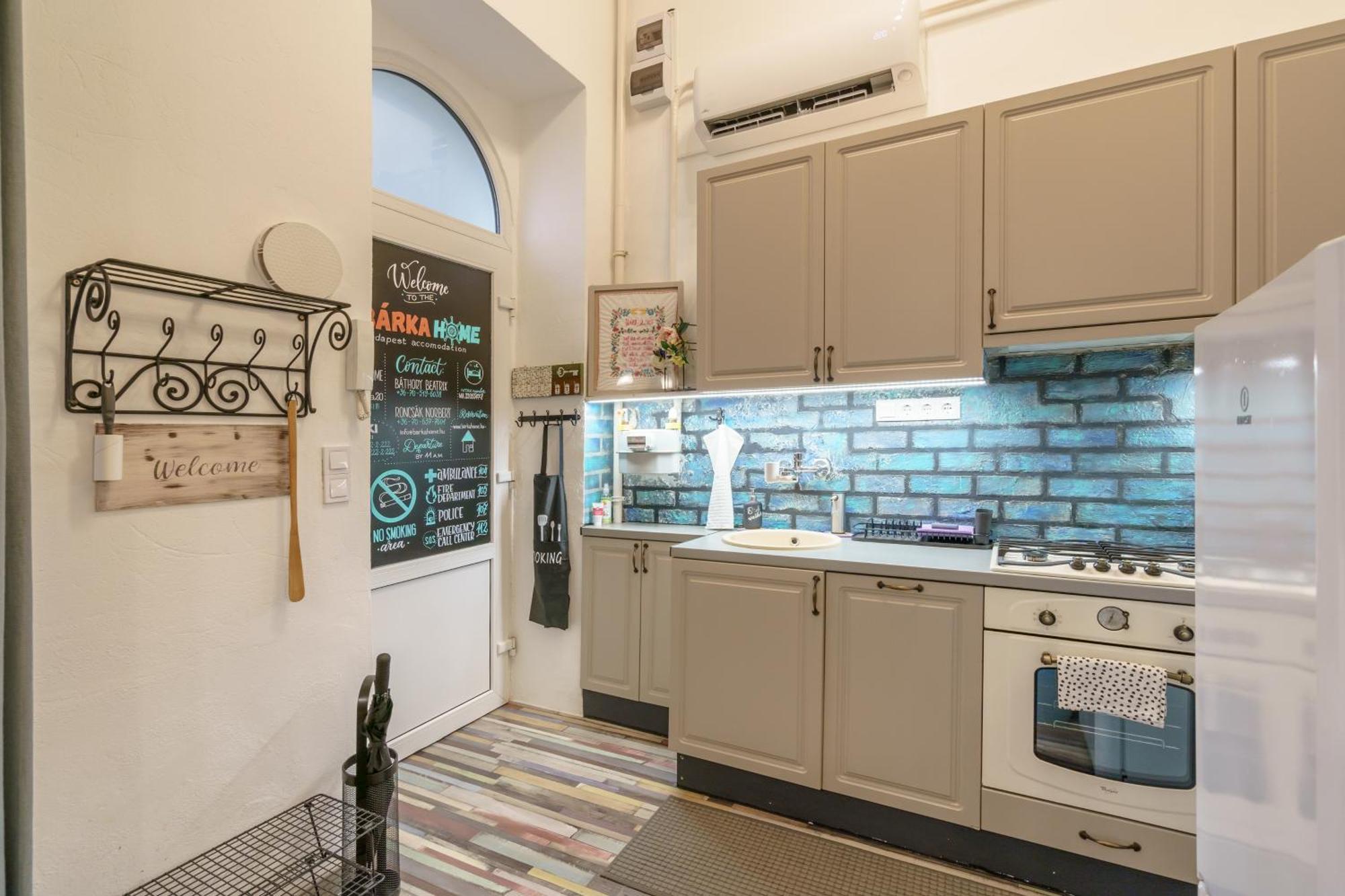 Apartment Barka In Downtown Buda
