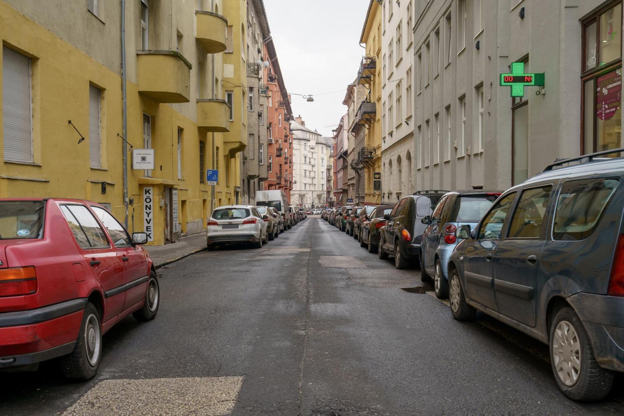 Апартаменти Barka In Downtown Buda