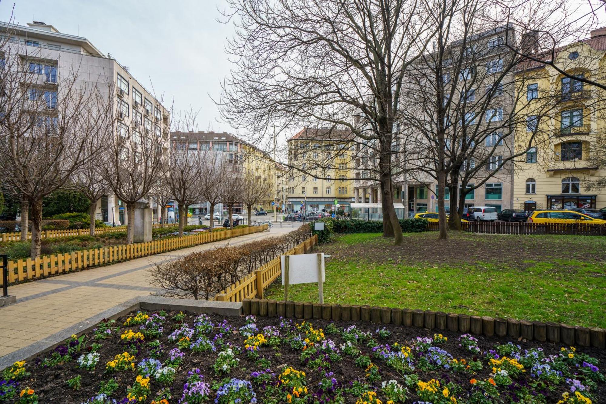 Апартаменти Barka In Downtown Buda *